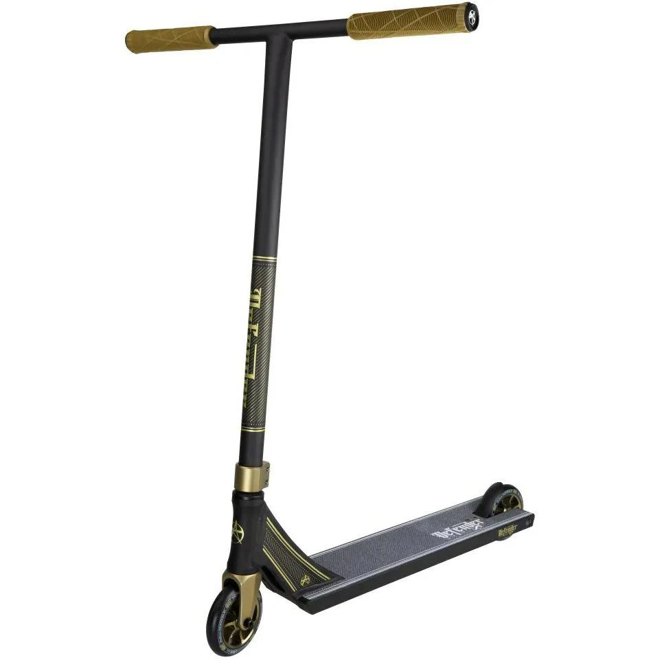 Addict Defender 3.0 Stunt Scooter - Black/Gold 3 Addict Defender 3.0 Stunt Scooter - Black/Gold