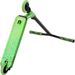 Blunt Envy Colt S5 Stunt Scooter - Green -Online Sports Store BLU 1021 COL S5S GRN 5 b0ad