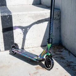 Blunt Envy Prodigy S9 Stunt Scooter - Oil Slick -Online Sports Store BLU 1021 PS9 SCO COM OIL 08 736d
