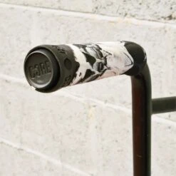 CORE Bar Ends (Pair) - Pink 7 CORE Bar Ends (Pair) - Pink -Online Sports Store COR 620 BAR END PIN 22 9a37