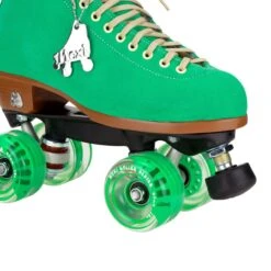 Moxi Lolly Quad Roller Skates - Apple Green -Online Sports Store MOX 322 LOL QUA APP GRE 7 1a6b