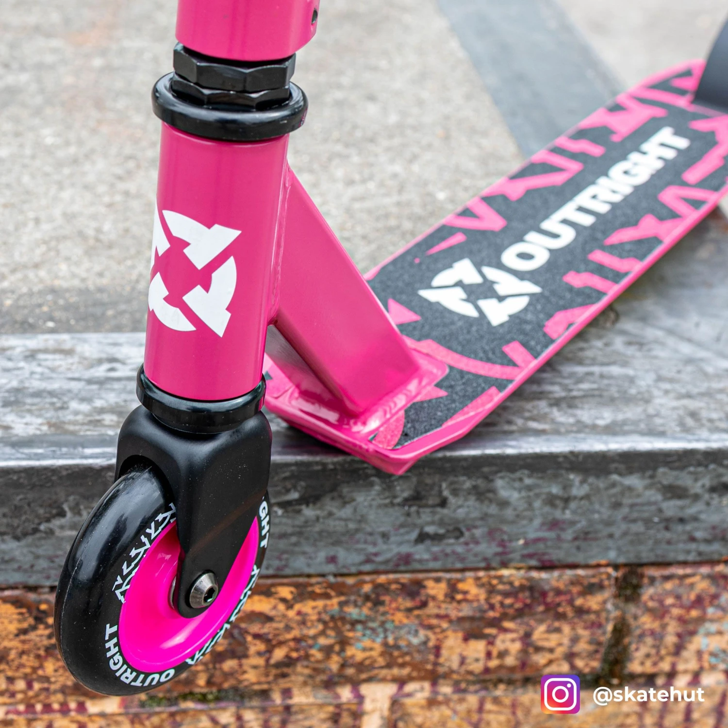 Outright Midas Stunt Scooter - Hot Pink 5 Outright Midas Stunt Scooter - Hot Pink - Image 3