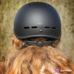 QUBA Quest Helmet - Black -Online Sports Store QUB 2021 QUE HEL BLK 10 c944