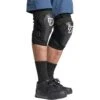 Race Face Roam Knee Pads - Stealth -Online Sports Store RAC 1120 ROA KNE STE 4000 5627