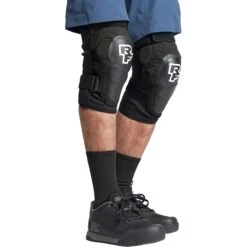 Race Face Roam Knee Pads - Stealth