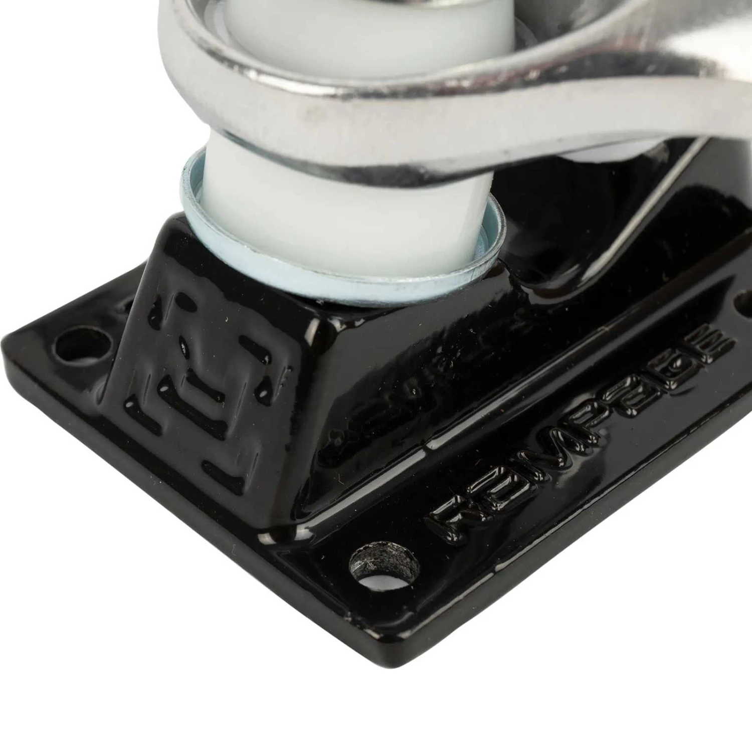 Rampage Rasp Skateboard Trucks - Silver/Black 5'' 9 Rampage Rasp Skateboard Trucks - Silver/Black 5'' - Image 7