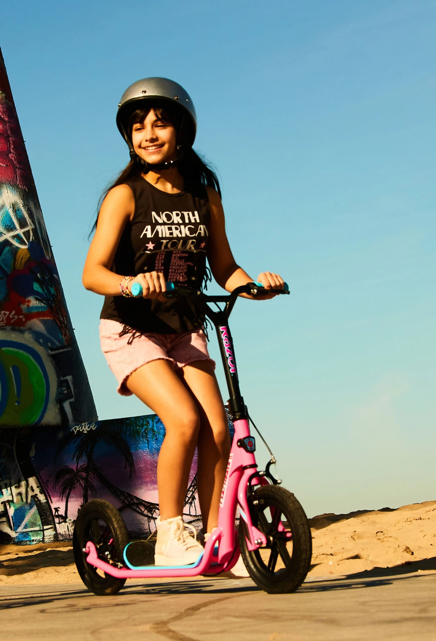 Razor Flashback Commuter Scooter - Pink 13 Razor Flashback Commuter Scooter - Pink - Image 11