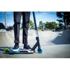 Razor Pro-X Stunt Scooter - Black -Online Sports Store RAZ 1122 PRX SCO BLA 8 21ce